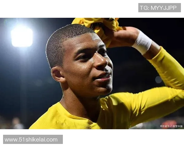 足球明星姆巴佩卡片的收藏价值与市场趋势分析